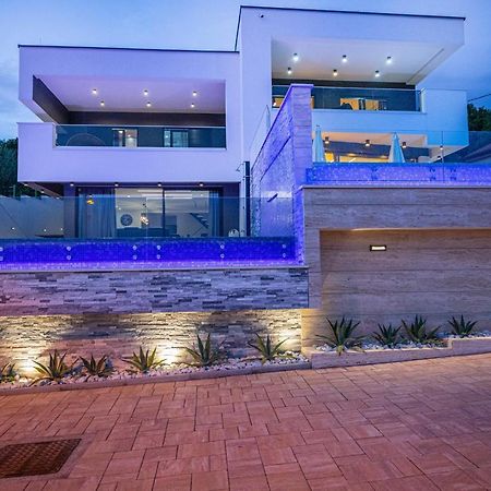 Villa Marassi With Heated Pool, Hot Tub And Sauna Crikvenica Esterno foto