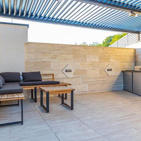 Villa Marassi With Heated Pool, Hot Tub And Sauna Crikvenica Esterno foto