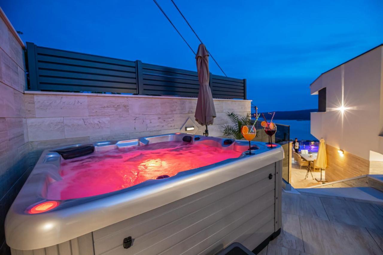 Villa Marassi With Heated Pool, Hot Tub And Sauna Crikvenica Esterno foto