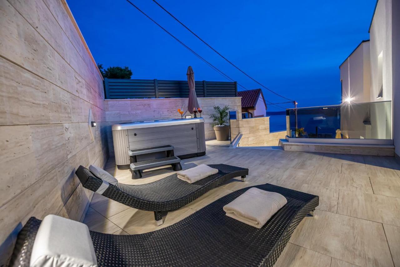 Villa Marassi With Heated Pool, Hot Tub And Sauna Crikvenica Esterno foto