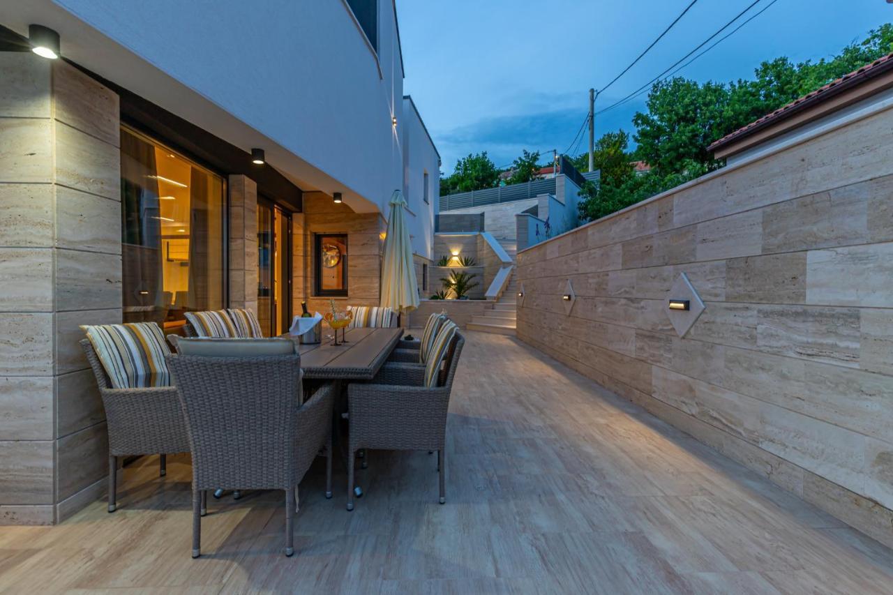 Villa Marassi With Heated Pool, Hot Tub And Sauna Crikvenica Esterno foto