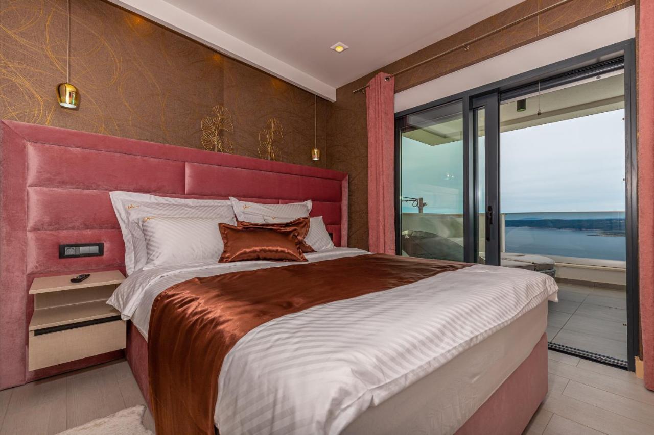 Villa Marassi With Heated Pool, Hot Tub And Sauna Crikvenica Esterno foto