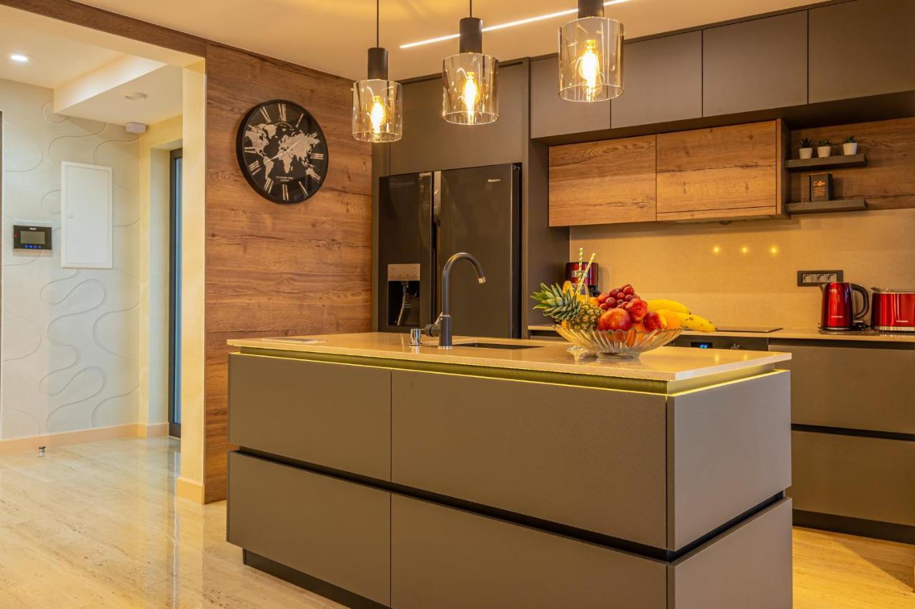 Villa Marassi With Heated Pool, Hot Tub And Sauna Crikvenica Esterno foto